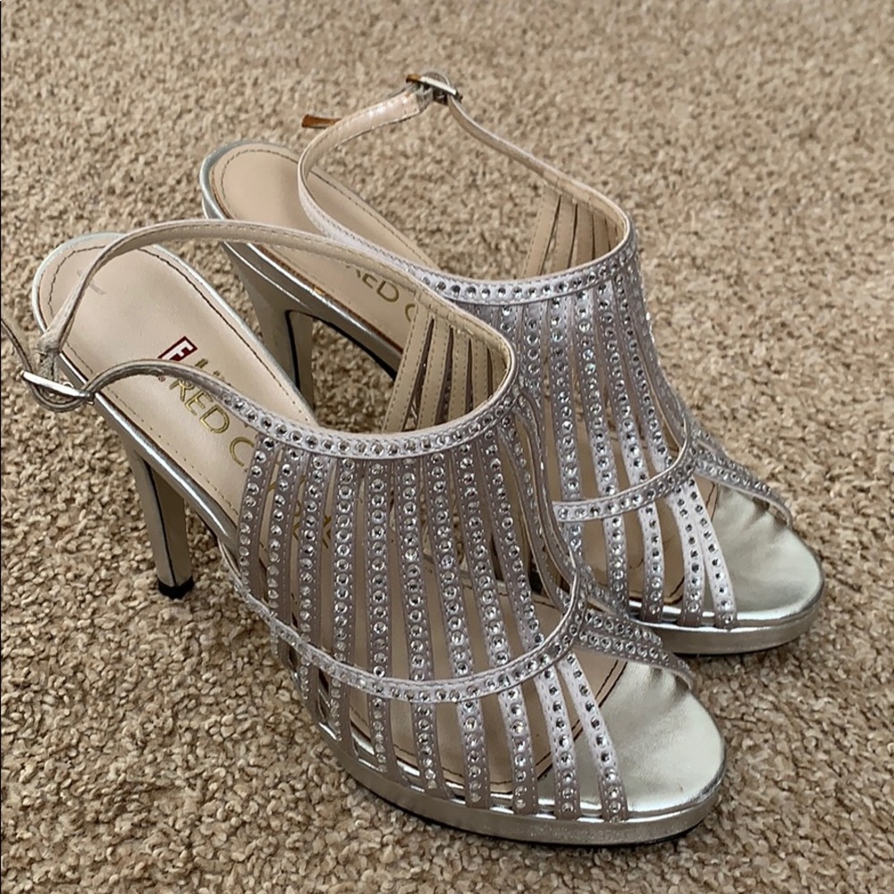 E! Live from the red carpet shoes
